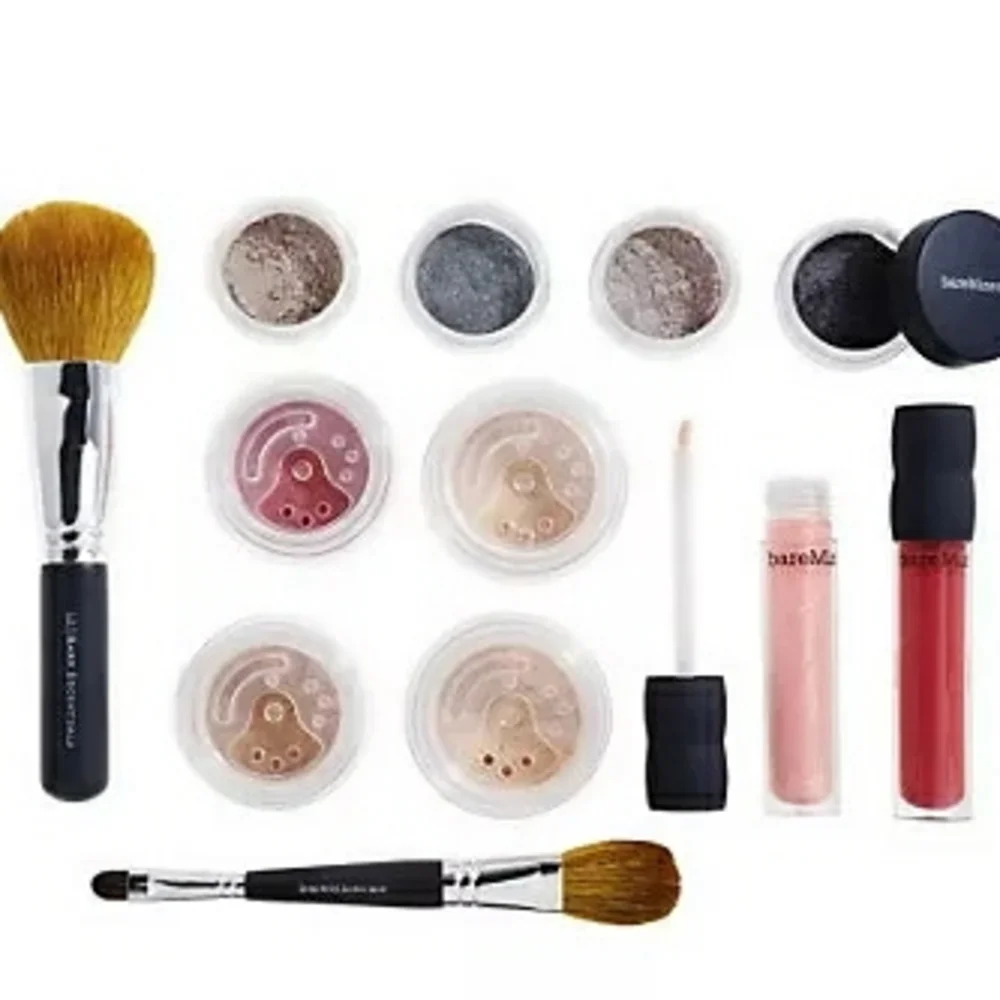 bareMinerals Makeup Collection with Gold Brush and Pink Shades